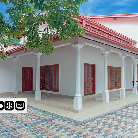 Hotel White House Ratnapura Zewnętrze zdjęcie