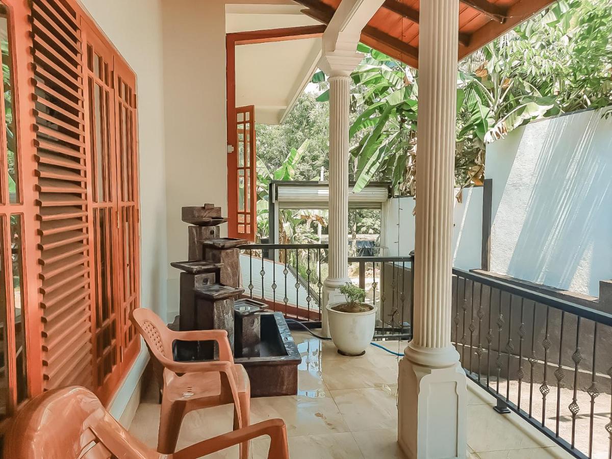 Hotel White House Ratnapura Zewnętrze zdjęcie