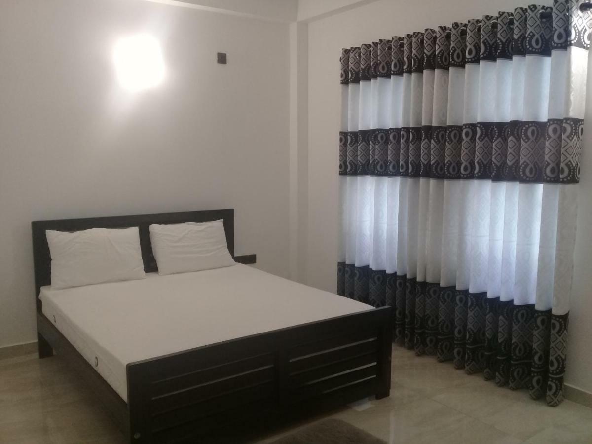 Hotel White House Ratnapura Zewnętrze zdjęcie